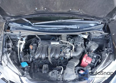 2018 Honda Fit Ex z USA, uszkodzony, nr VIN 3HGGK5H88JM733008